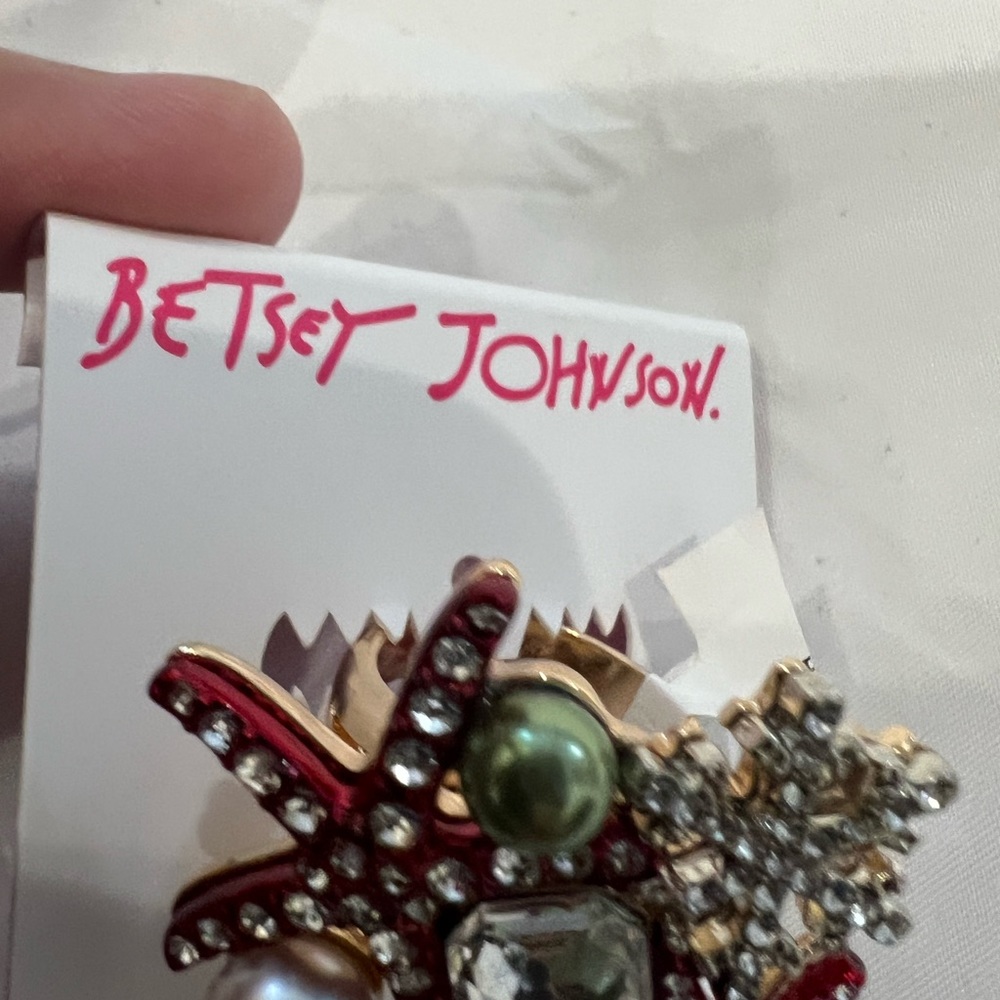 Betsy Johnson ring - Picture 6 of 7